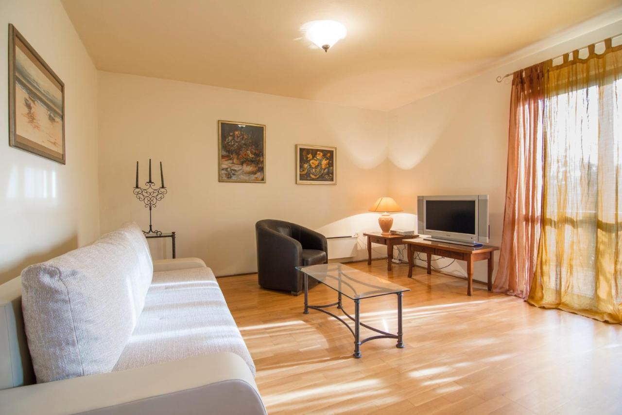 Apartments Emil 769 Fažana Esterno foto